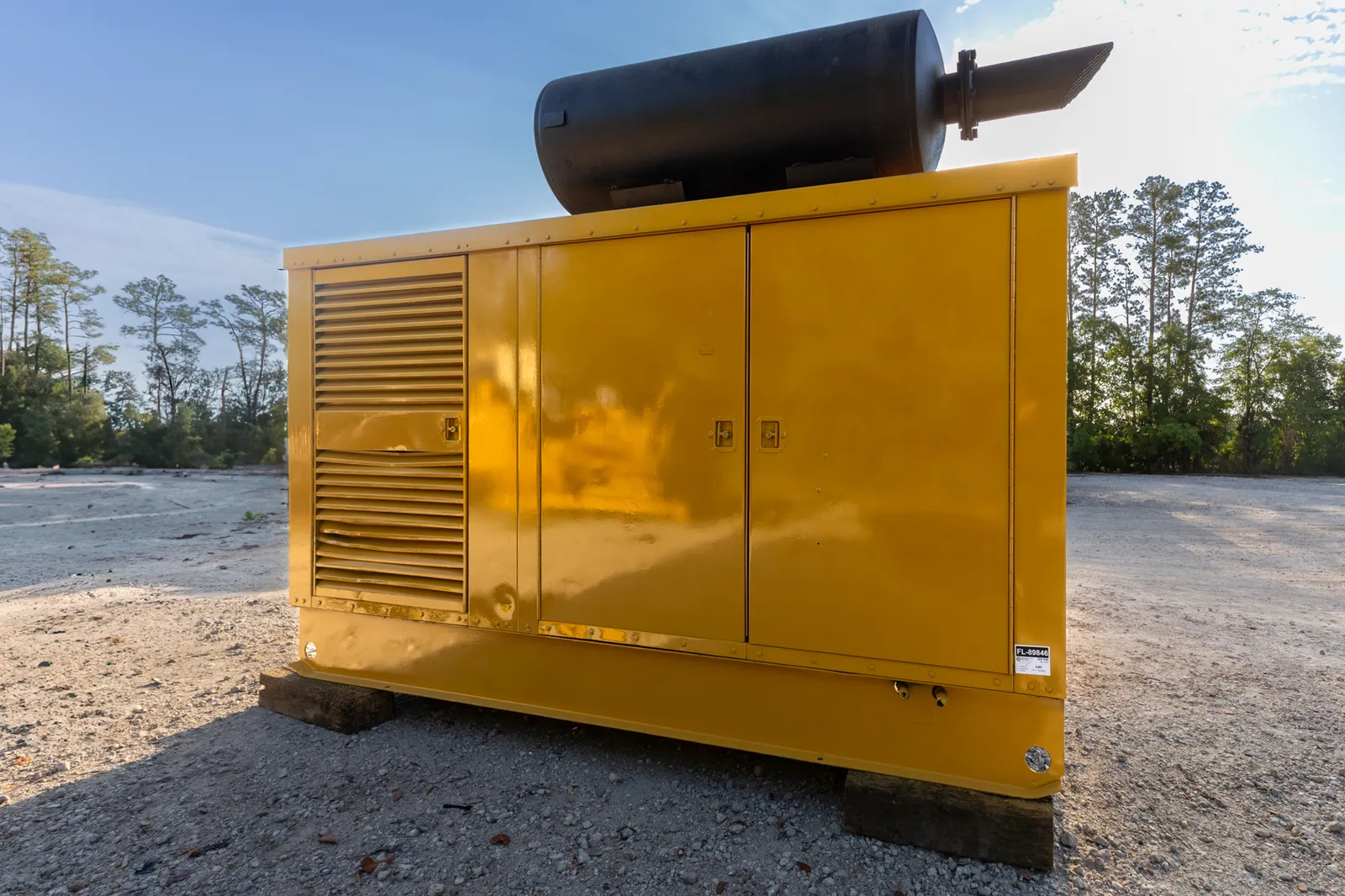 250kW Caterpillar Diesel Generator Set 250kW Caterpillar Diesel Generator Set - Image 2