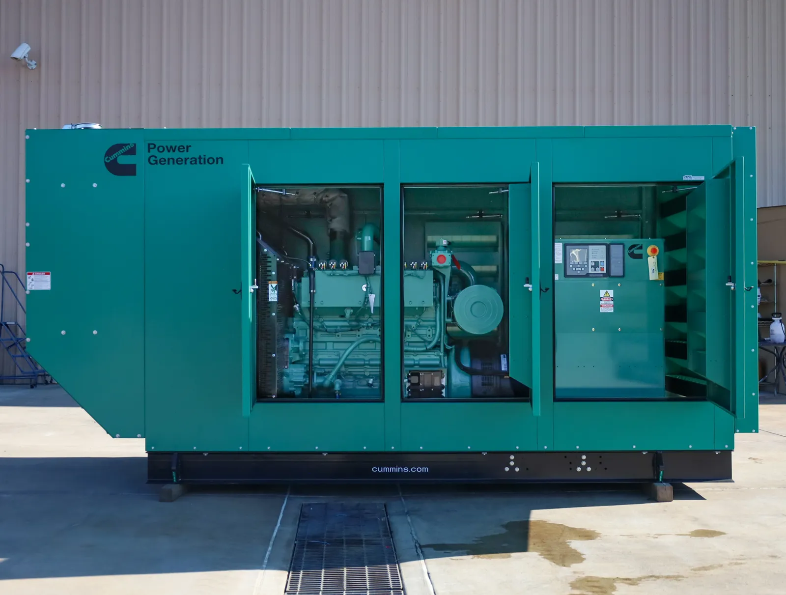 300kW Cummins Natural Gas Generator Set - Image 3