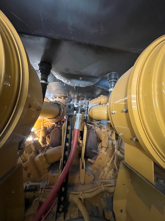 Used CAT 3516CHD Generator Set – 13.2kV - Image 16