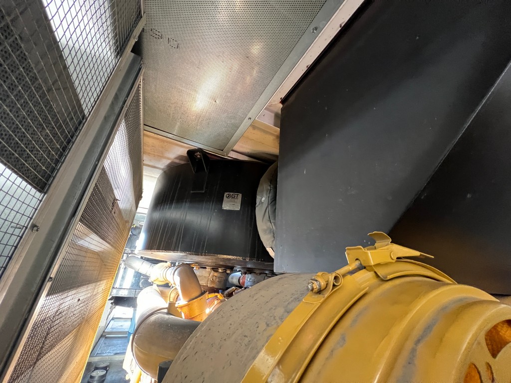 Used CAT 3516CHD Generator Set – 13.2kV - Image 17