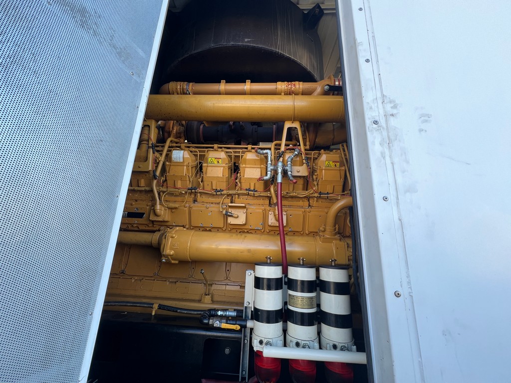 Used CAT 3516CHD Generator Set – 13.2kV - Image 33