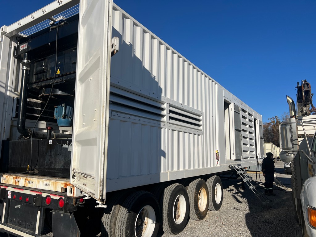 Used CAT 3516CHD Generator Set – 13.2kV - Image 40