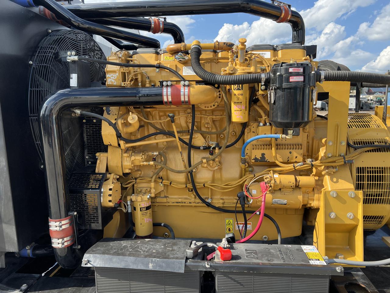 Used 550kW CAT C18 Generator Set Used 550kW CAT C18 Generator Set - Image 11