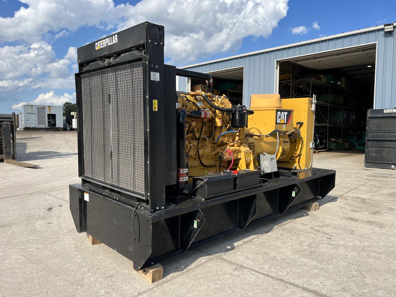 Used 550kW CAT C18 Generator Set Used 550kW CAT C18 Generator Set - Image 8