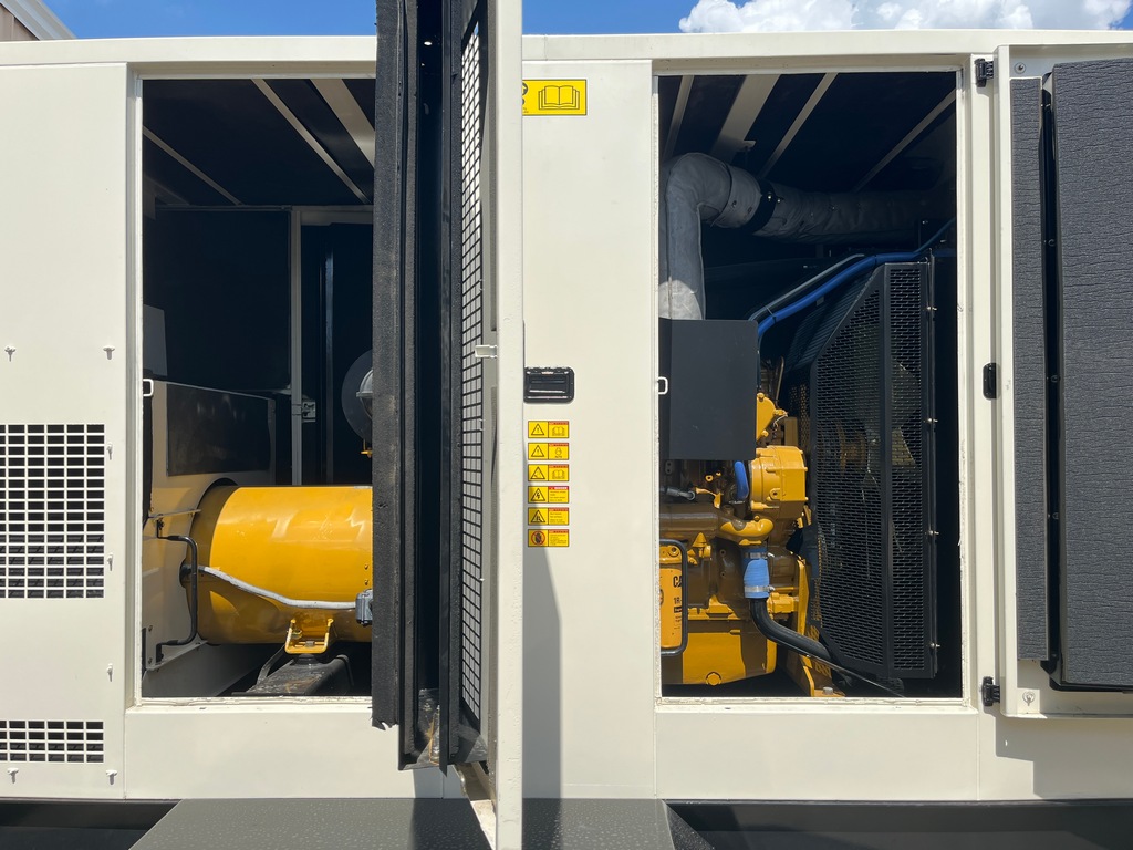 Refurbished CAT XQ400 Generator Set Refurbished CAT XQ400 Generator Set - Image 11