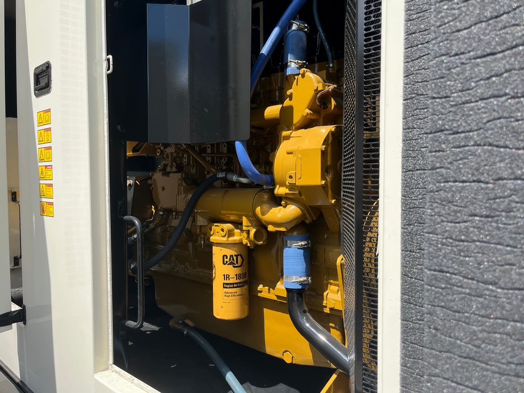 Refurbished CAT XQ400 Generator Set Refurbished CAT XQ400 Generator Set - Image 12