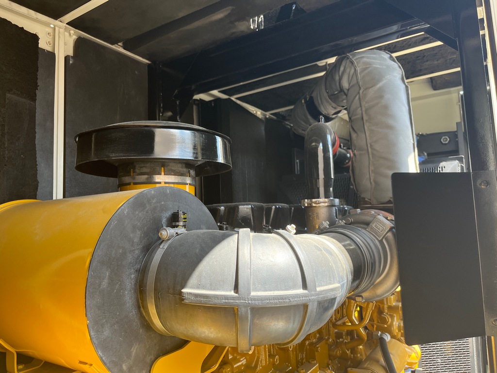 Refurbished CAT XQ400 Generator Set Refurbished CAT XQ400 Generator Set - Image 18