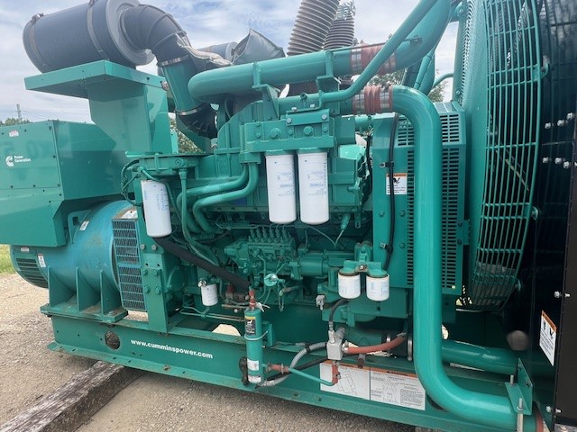 Used 750kW Cummins QST30-G5 Generator Set Used 750kW Cummins QST30-G5 Generator Set - Image 5