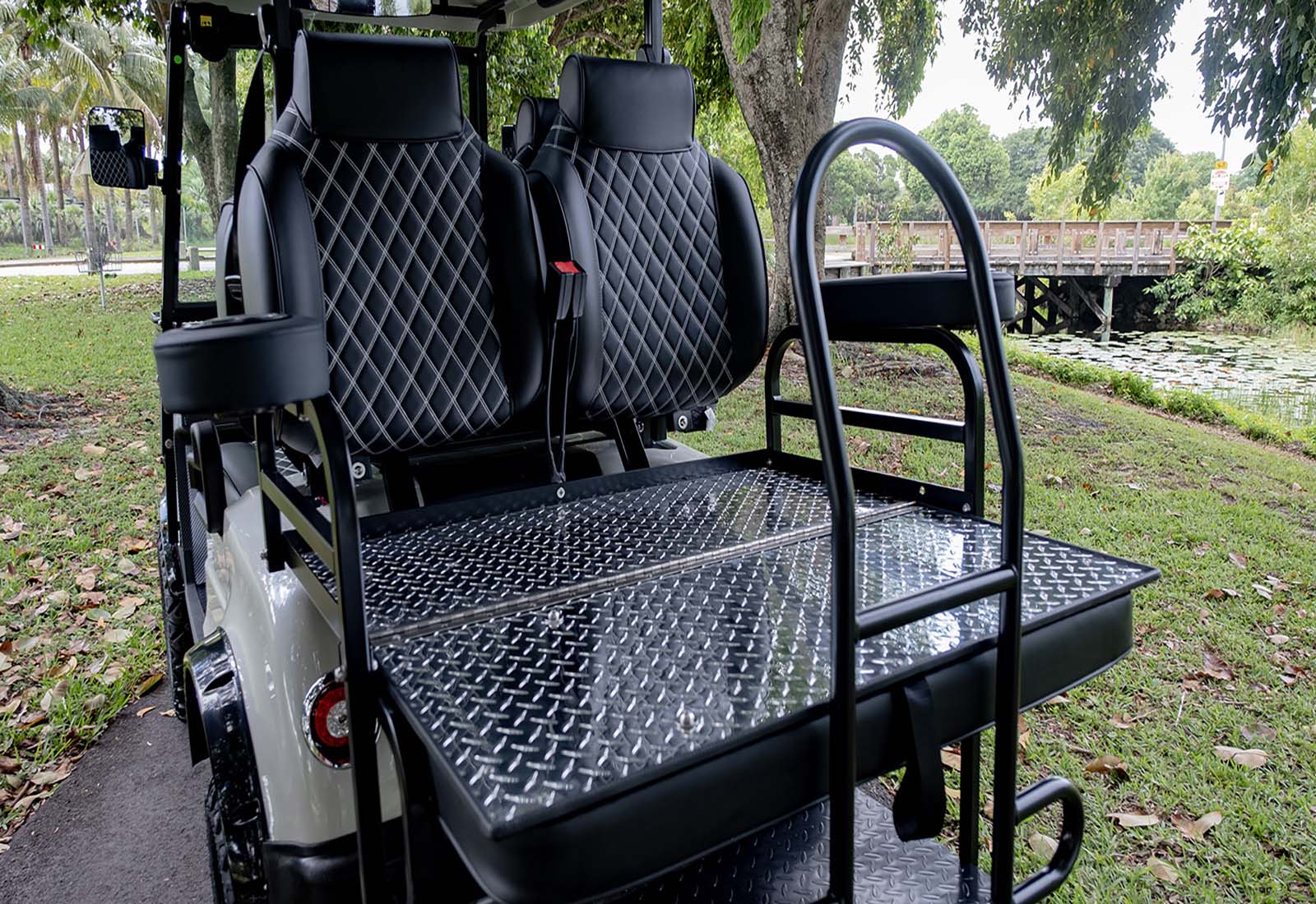 Epic E40 Golf Cart For Sale Epic E40 Golf Cart For Sale - Image 4