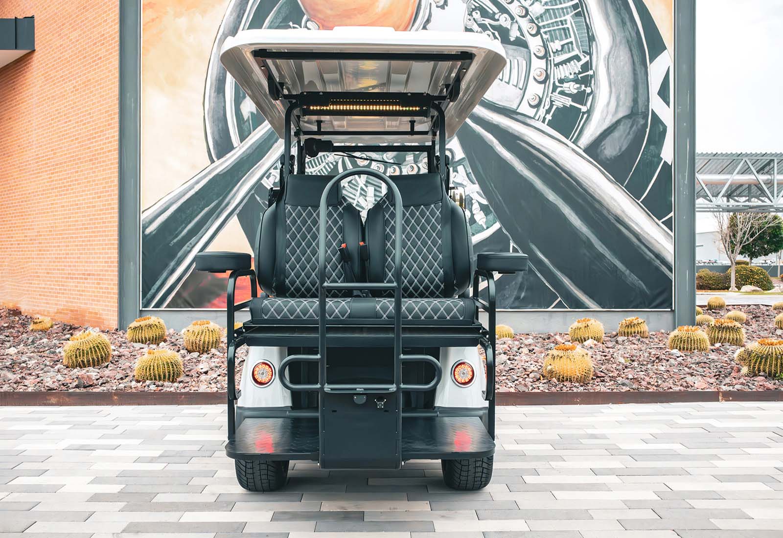 Epic E40 Golf Cart For Sale Epic E40 Golf Cart For Sale - Image 3